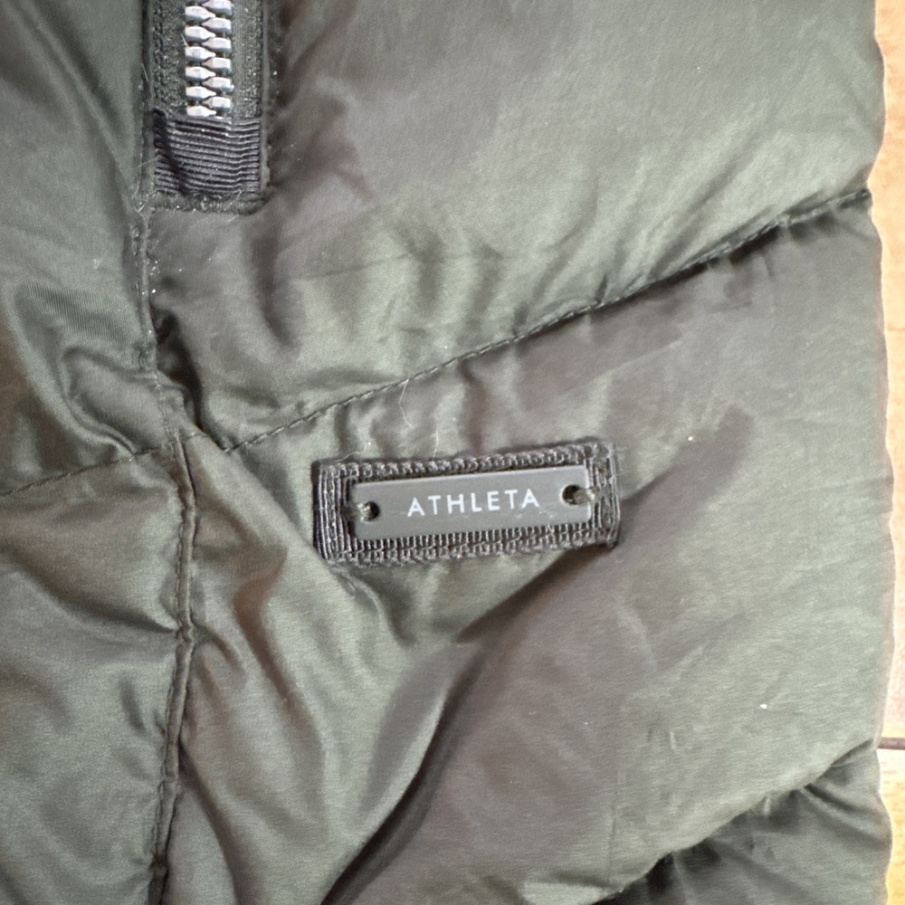 Athleta Women's Size Large Hooded Brown Puffer Vest Goose Down Zip - Picture 3 of 10